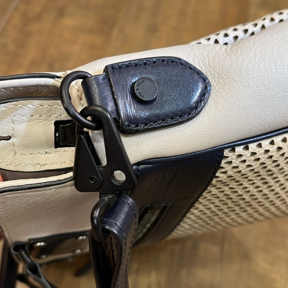 Rag & Bone Pilot Bag Excellent Condition Cream An… - image 5